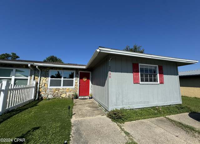 Property at 2538 Johnson Dr, Lynn Haven, FL 32444, 3 beds, 2 baths
