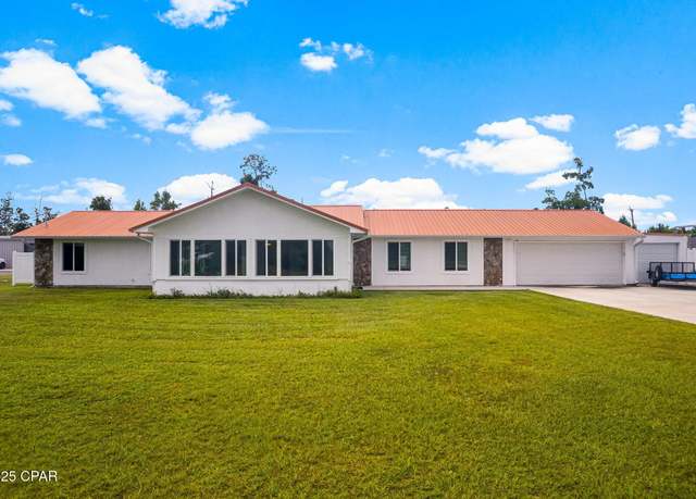 Property at 2742 E 390 Hwy, Panama City, FL 32405, 4 beds, 3 baths