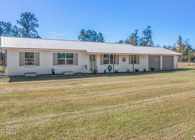 Property at 4345 Lakewood Dr, Marianna, FL 32448, 3 beds, 2 baths