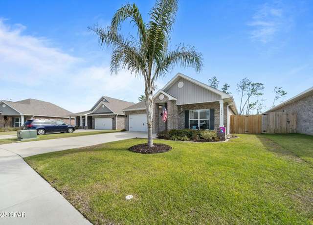 Property at 1294 Conolly Blvd, Lynn Haven, FL 32444, 4 beds, 2 baths