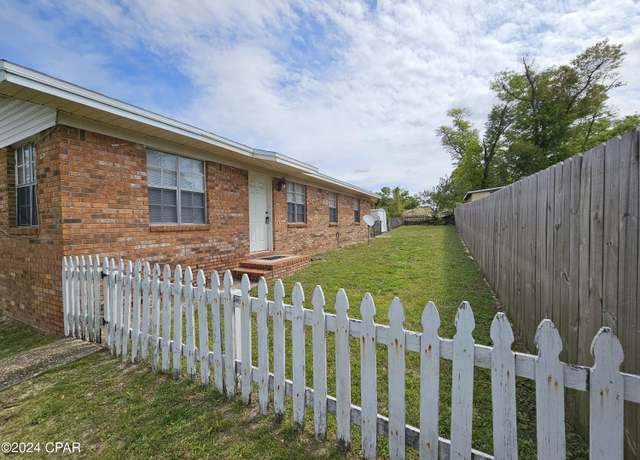 Property at 1408 Clay Ave, Panama City, FL 32401, 4 beds, 2 baths