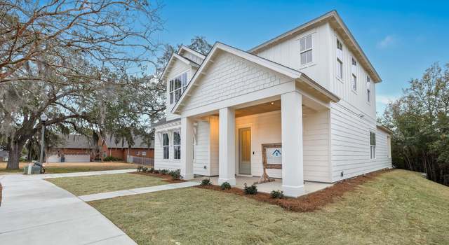 Photo of 1152 Cove Pointe Dr, Panama City, FL 32401