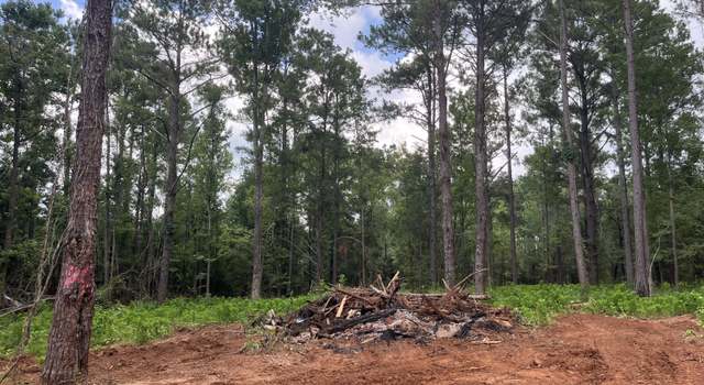 Photo of 2852 Lovewood Dr, Cottondale, FL 32431
