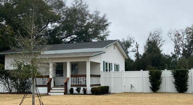 Photo of 815 Arkansas Ave, Lynn Haven, FL 32444