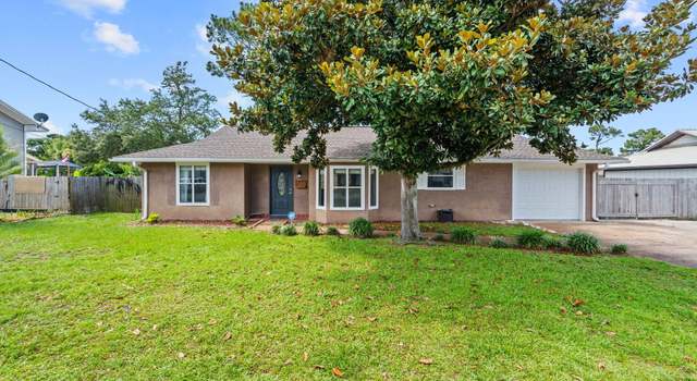 Photo of 311 Prudence Ln, Panama City, FL 32408