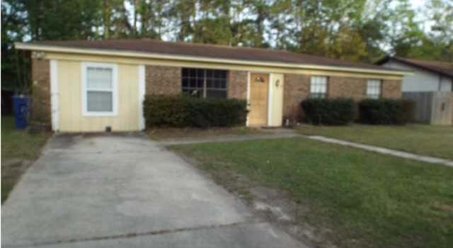Photo of 1325 Pinnacle Pines Rd, Panama City, FL 32404