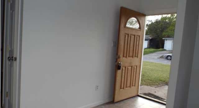 Photo of 1325 Pinnacle Pines Rd, Panama City, FL 32404