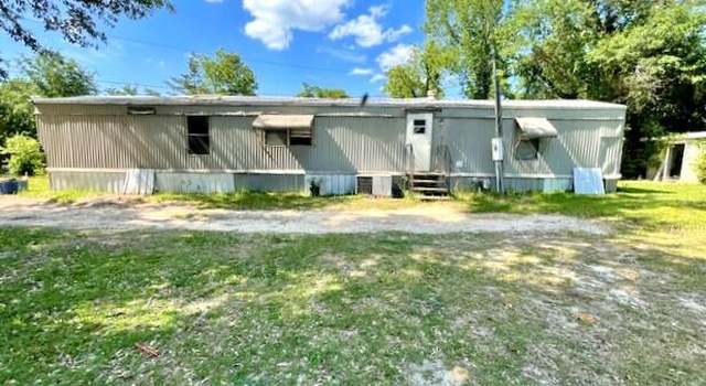 Photo of 2820 Barnes St, Marianna, FL 32448