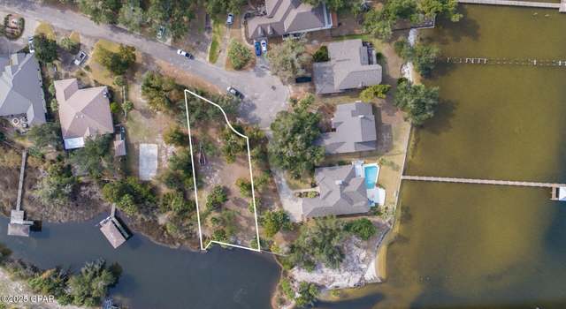Photo of 201 Harbour Pointe Dr, Lynn Haven, FL 32444