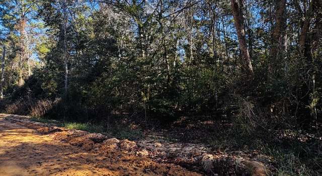 Photo of Lot 7 Cypress Cove Rd, Caryville, FL 32427