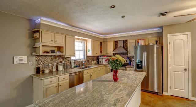 Photo of 940 Georgia Ave, Panama City, FL 32404