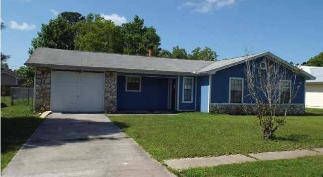 Photo of 701 Hummingbird St, Lynn Haven, FL 32444