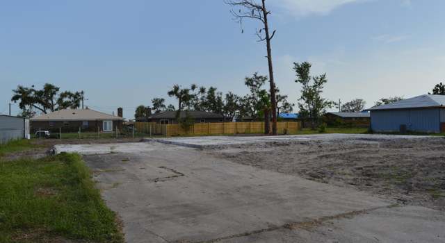 Photo of 5802 Ivy Rd, Panama City, FL 32404