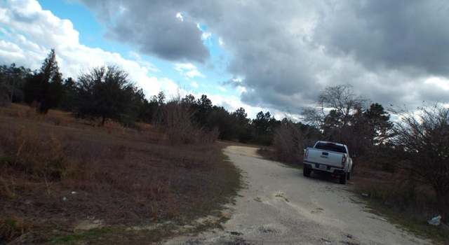 Photo of 11606 Silver Lake Rd, Fountain, FL 32438