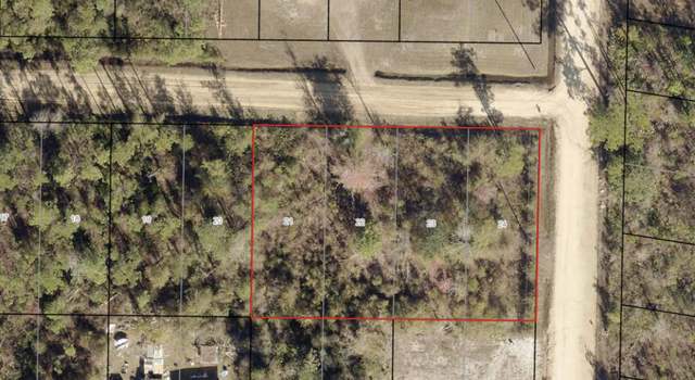 Photo of 17517 Center Dr, Fountain, FL 32438