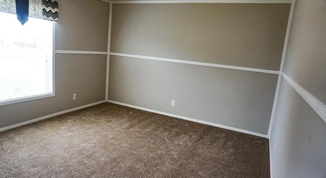 Photo of 7337 Lake Suzzanne Way, Panama City, FL 32404