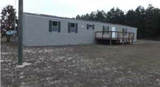 Photo of 3628 Crystal Lake Dr, Chipley, FL 32428