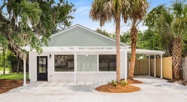 Photo of 3810 W 17th St, Panama City, FL 32401