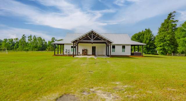 Photo of 2818 Lawrence Rd, Marianna, FL 32446