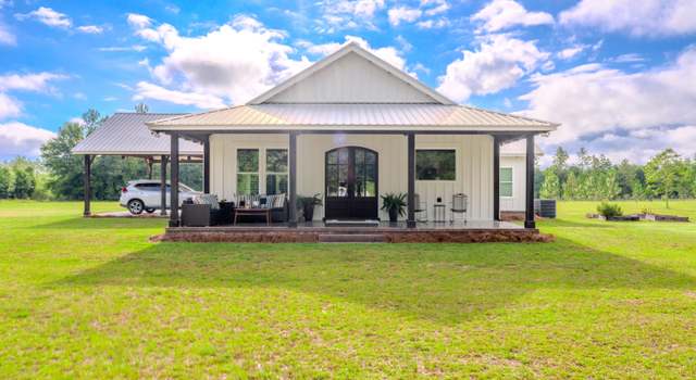 Photo of 2818 Lawrence Rd, Marianna, FL 32446