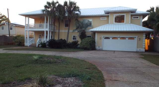 Photo of 200 Montana Ave, Lynn Haven, FL 32444
