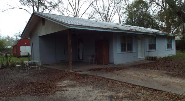 Photo of 501 2nd St, Chipley, FL 32428