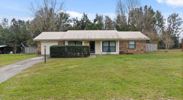 Photo of 3609 Westbrook Dr, Chipley, FL 32428