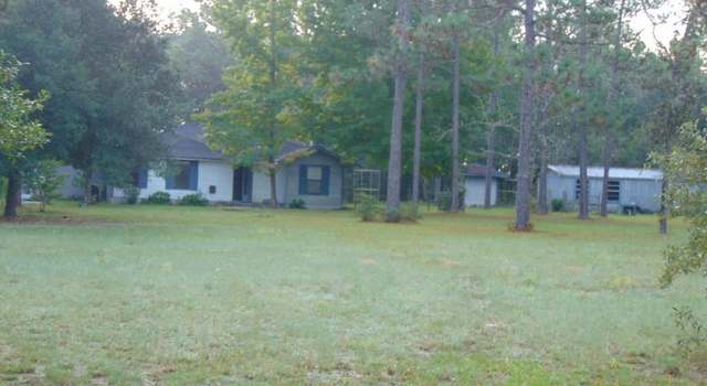 Photo of 4393 Mustang Ln, Chipley, FL 32428