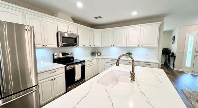 Photo of 4667 River Dr, Marianna, FL 32446