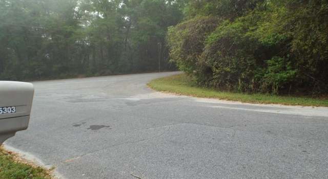 Photo of 5303 Indian Bluff Dr, Youngstown, FL 32466