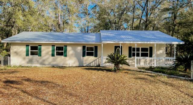 Photo of 2382 Old Mill Rd, Caryville, FL 32425