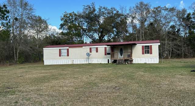 Photo of 1397 Bentley Rd, Cottondale, FL 32431