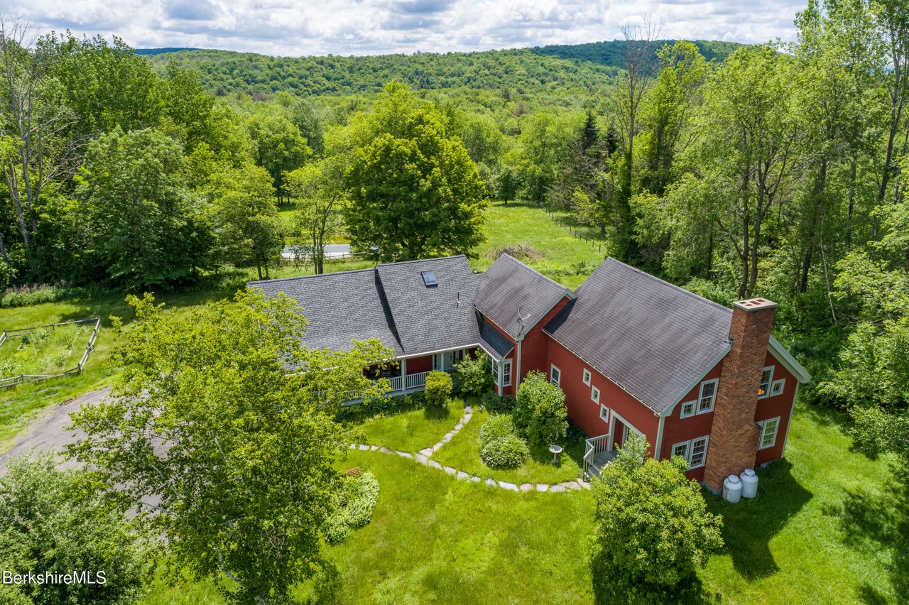 101 Silver St, Lanesborough, MA 01237 MLS 237657 Redfin