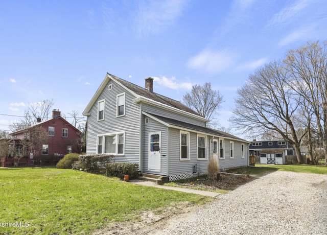Property at 33 Linden St, Williamstown, MA 01267, 3 beds, 1 bath