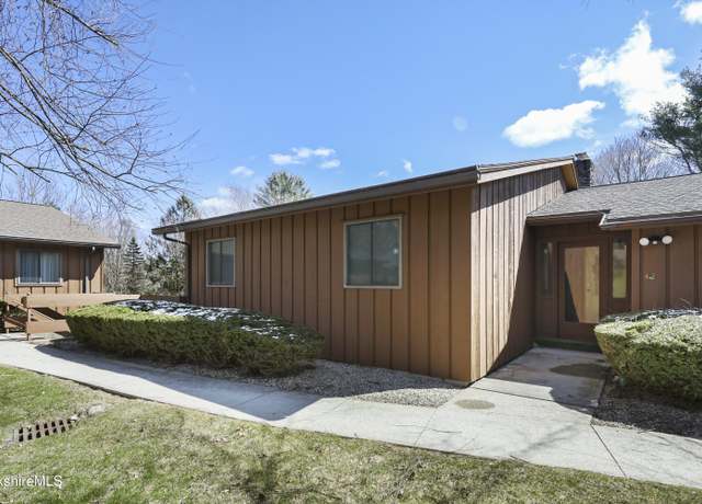 Property at 44 Churchill Crst #44, Pittsfield, MA 01201, 2 beds, 2 baths