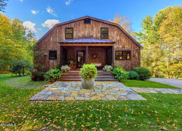 Property at 40 Veeley Rd, Sheffield, MA 01257, 4 beds, 2 baths