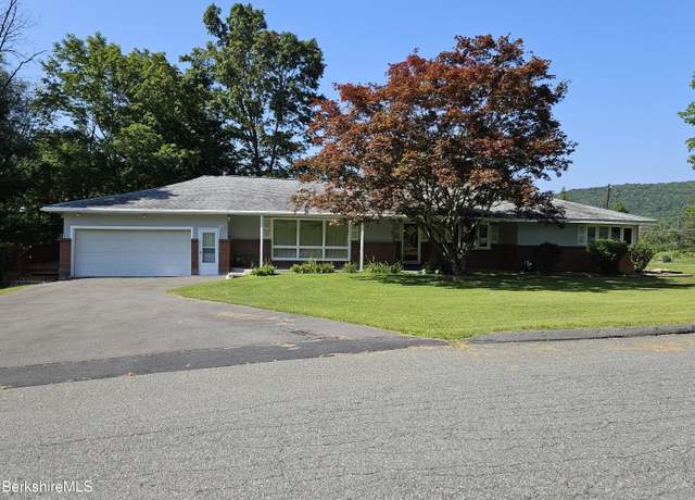 Property at 350 Washington Mountain Rd, Dalton, MA 01226, 4 beds, 2.5 baths
