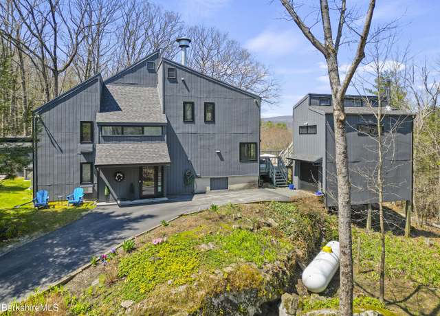 Property at 18 Glendale Rd, West Stockbridge, MA 01266, 3 beds, 2.5 baths