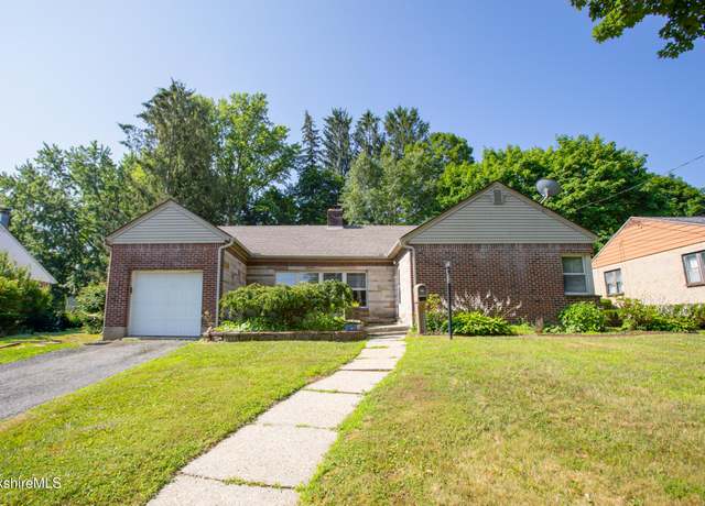 Property at 106 Sampson Pkwy, Pittsfield, MA 01201, 3 beds, 1.5 baths
