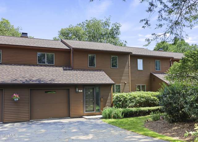 Property at 7 Cynthia Ln #7, Pittsfield, MA 01201, 3 beds, 2.5 baths