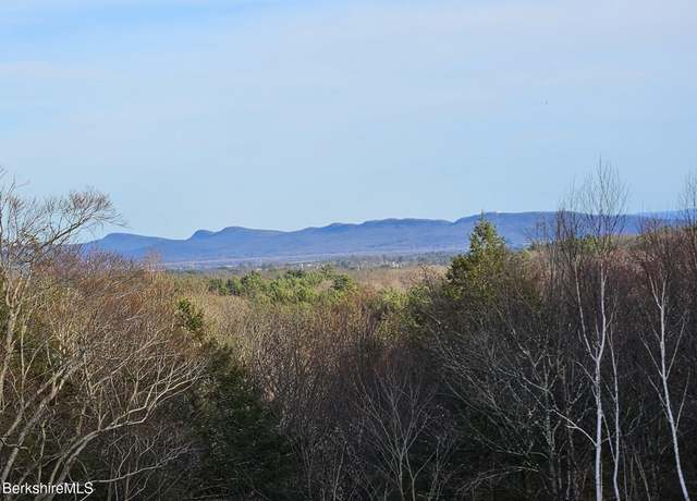 Property at 21 Unquomonk Rd, Williamsburg, MA 01096, 4 beds, 3 baths