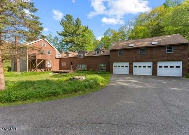 Property at 1066 Benton Hill Rd, Becket, MA 01223, 6 beds, 2.5 baths