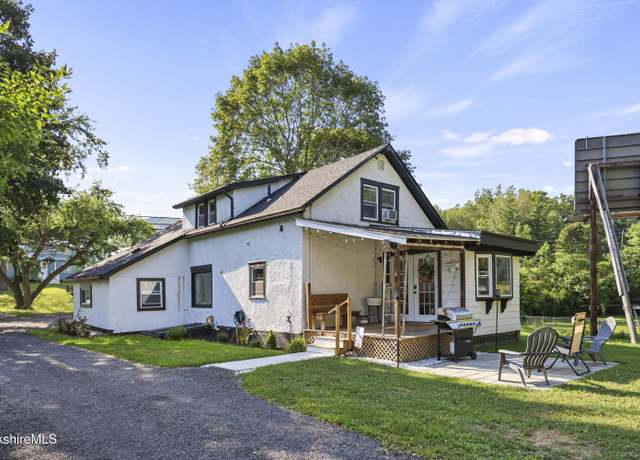 Property at 1008 N State Rd, Cheshire, MA 01225, 3 beds, 1 bath