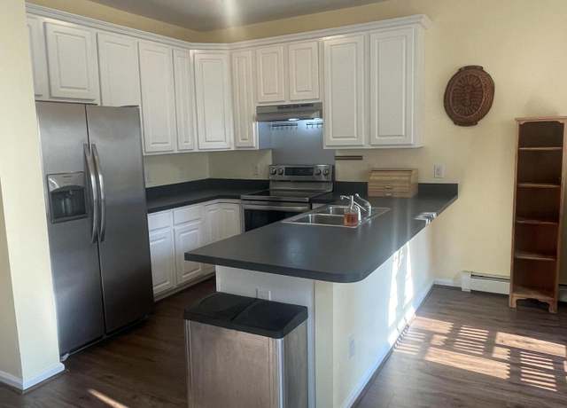 Property at 4 West Rose Ct, Great Barrington, MA 01230, 3 beds, 2.5 baths