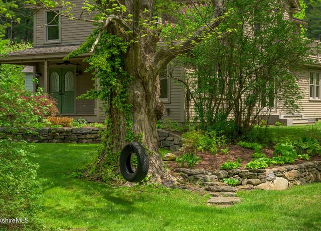 Property at 8 Interlaken Rd, Stockbridge, MA 01262, 3 beds, 3 baths