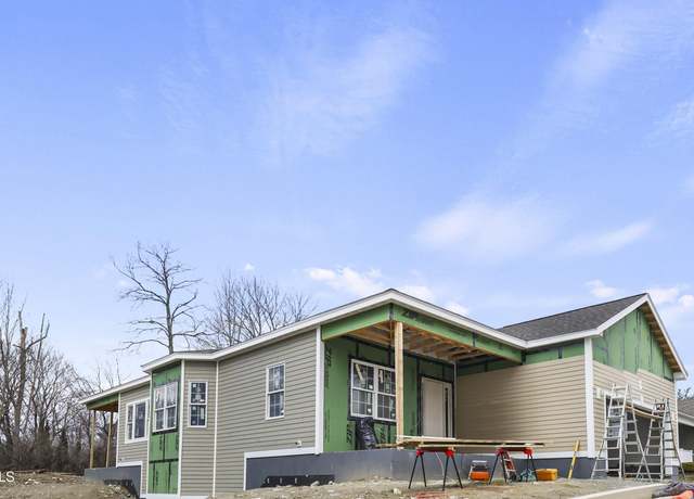 Property at 15 Cherry Hill Dr, Pittsfield, MA 01201, 3 beds, 2 baths