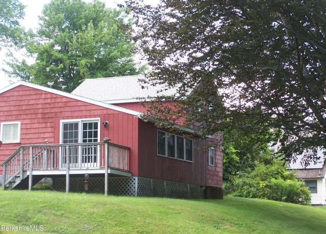 Property at 115 Cloverdale St, Pittsfield, MA 01201, 2 beds, 2 baths