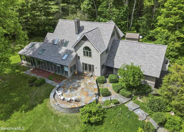 Property at 46 Center Rd, West Stockbridge, MA 01266, 4 beds, 3.5 baths