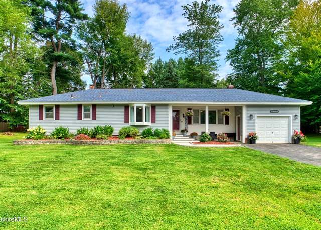 Property at 215 Pine Grove Dr, Pittsfield, MA 01201, 3 beds, 1 bath