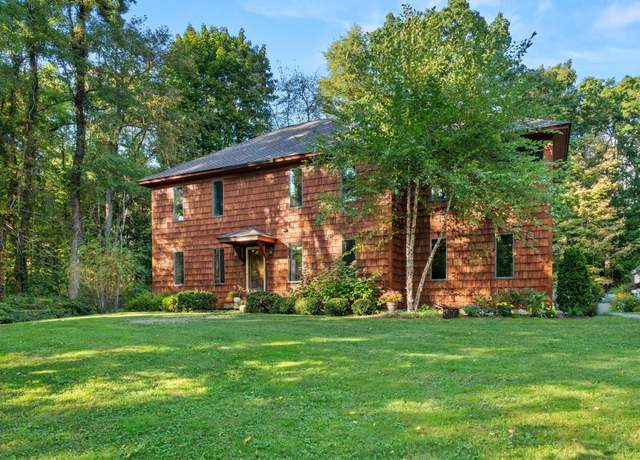 Property at 188 Hillsdale Rd, Egremont, MA 01230, 3 beds, 2.5 baths
